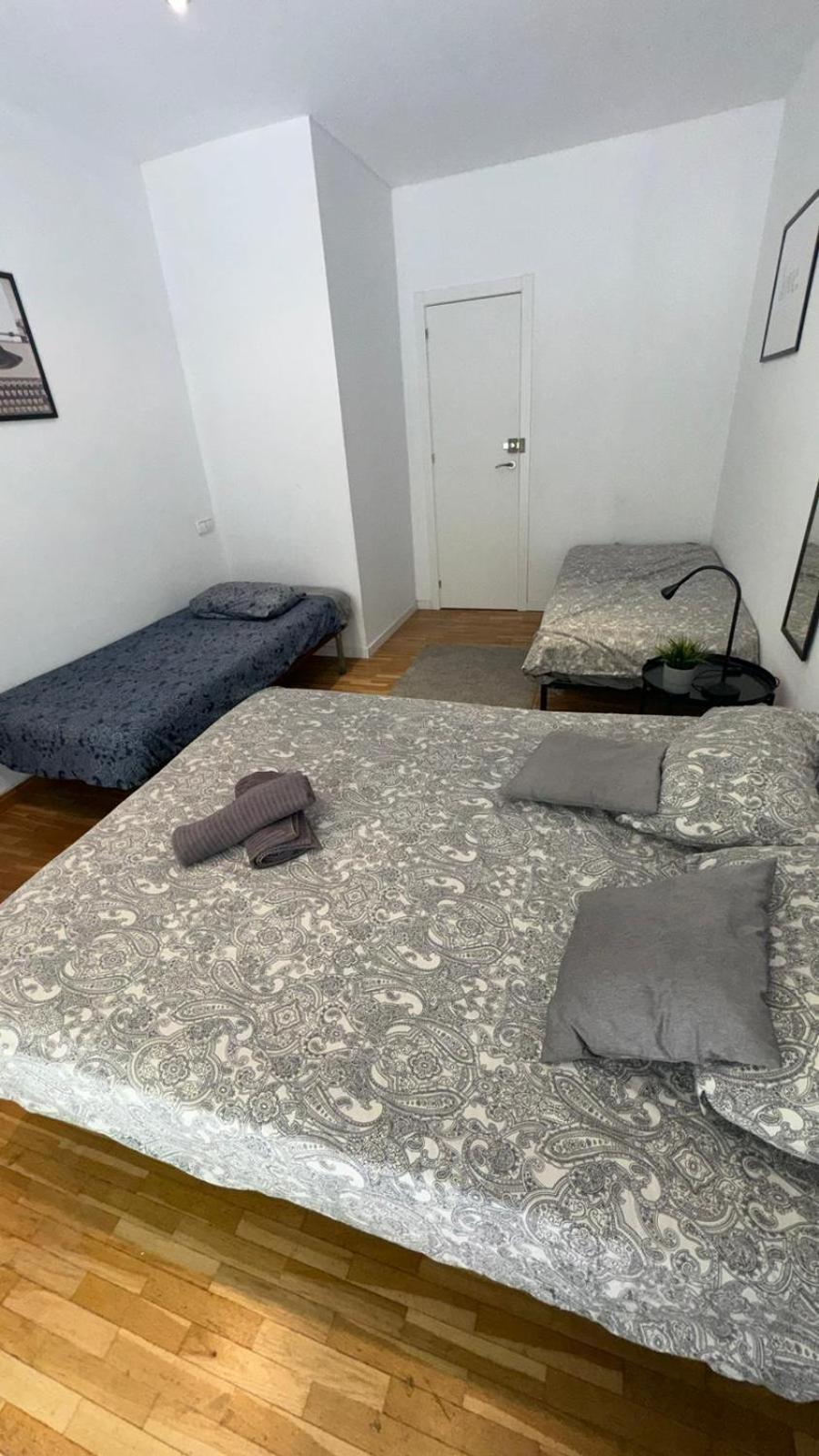 Hostel Bruc 3 Barcelona Exteriér fotografie
